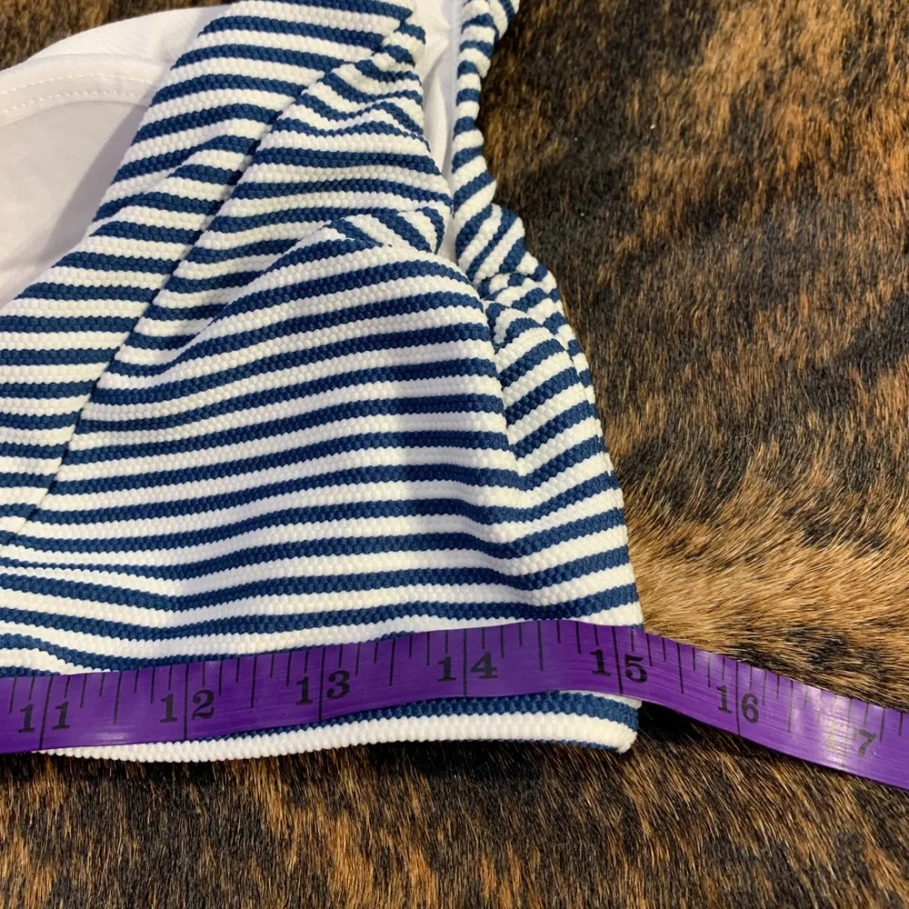 Time and Tru size Large (12-14) blue and white striped bikini top - Picture 7 of 7